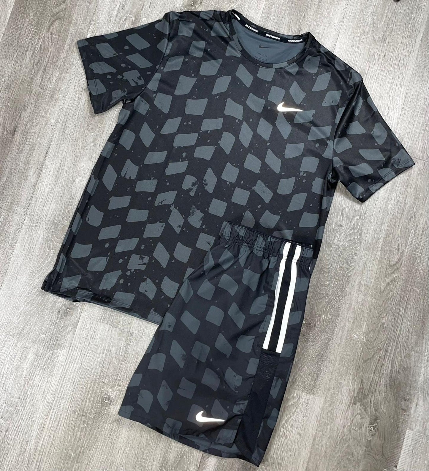 Nike 'Anthracite' Miler 2.0 Set