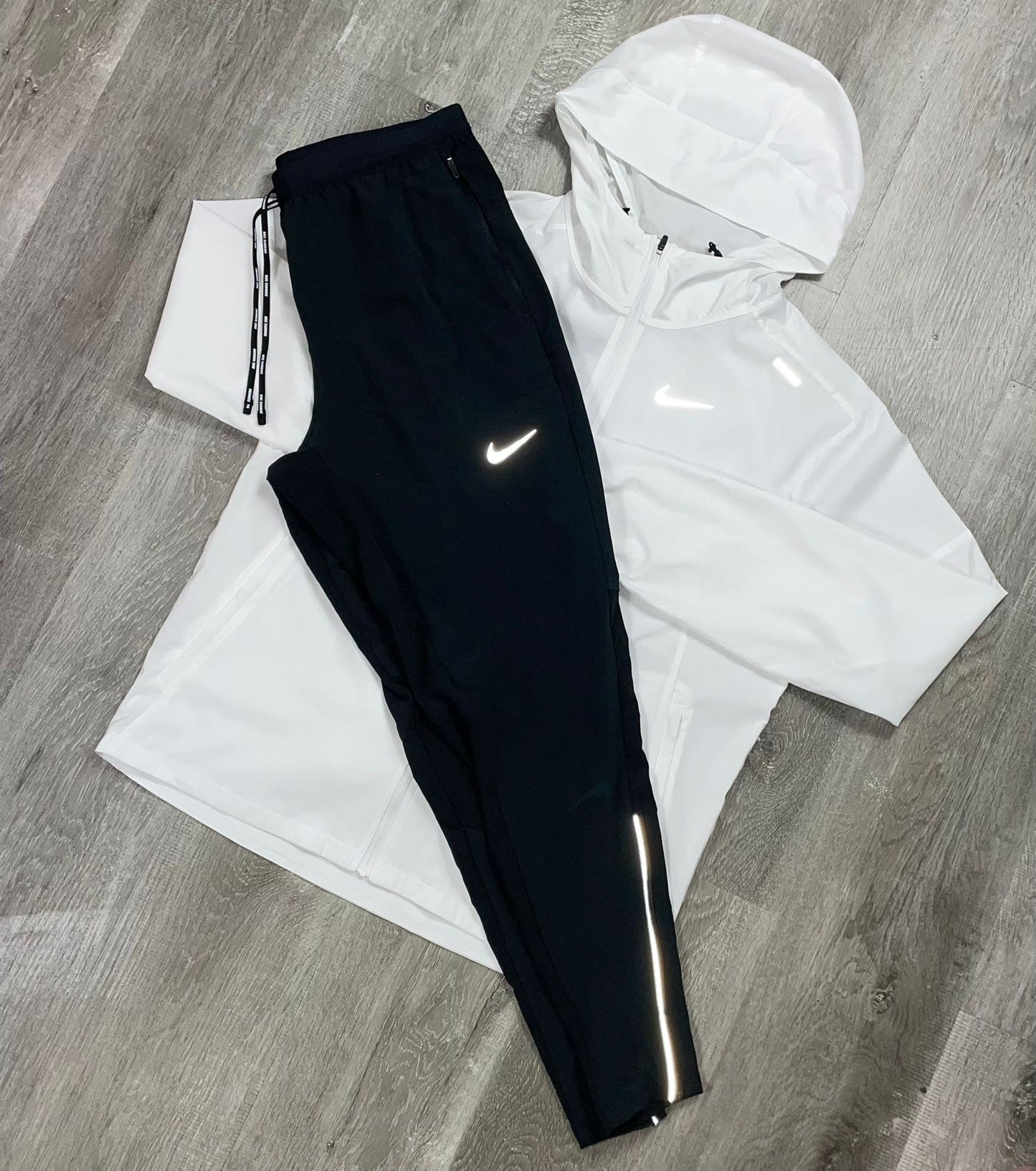 Nike 'Ice White' UV Run Repel Windrunner Tracksuit