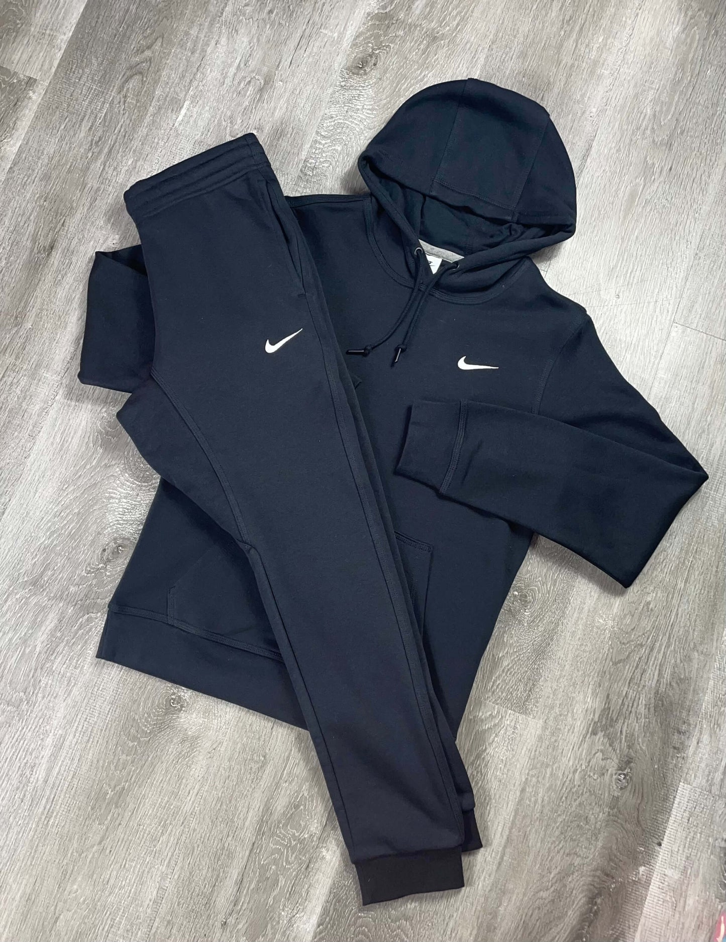 Nike Club Fleece Black Tracksuit