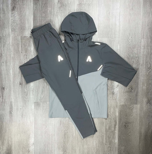 Aptrek 'Grey' Peak Tracksuit Set