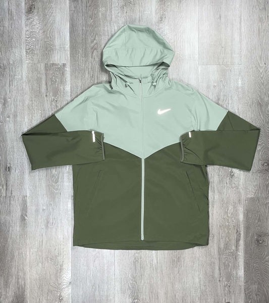 Nike 'Jade Horizon' Run Repel UV Windrunner