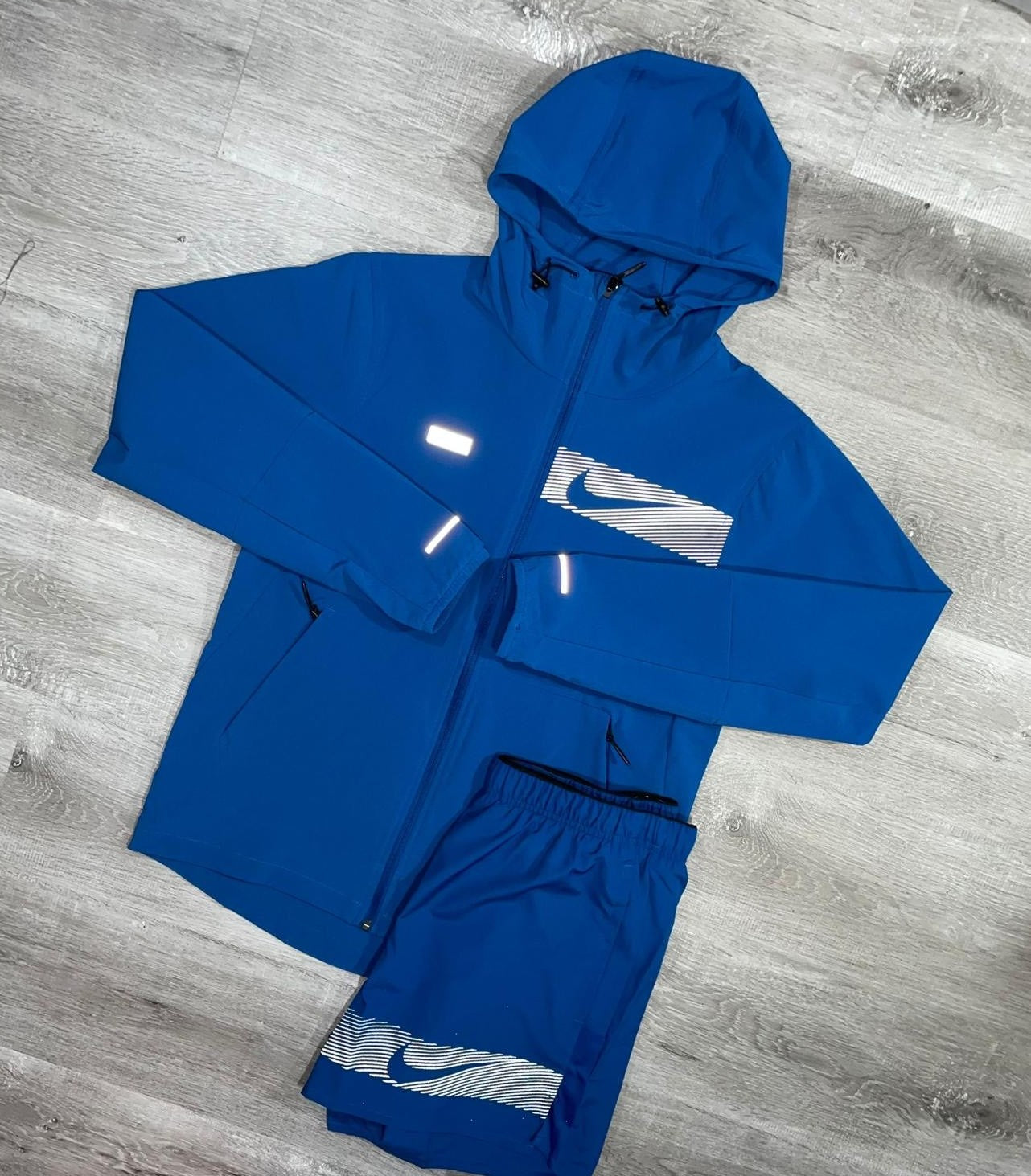 Nike 'Court Blue' Flash Unlimted Windrunner Set - The Sole Sorcerer UK