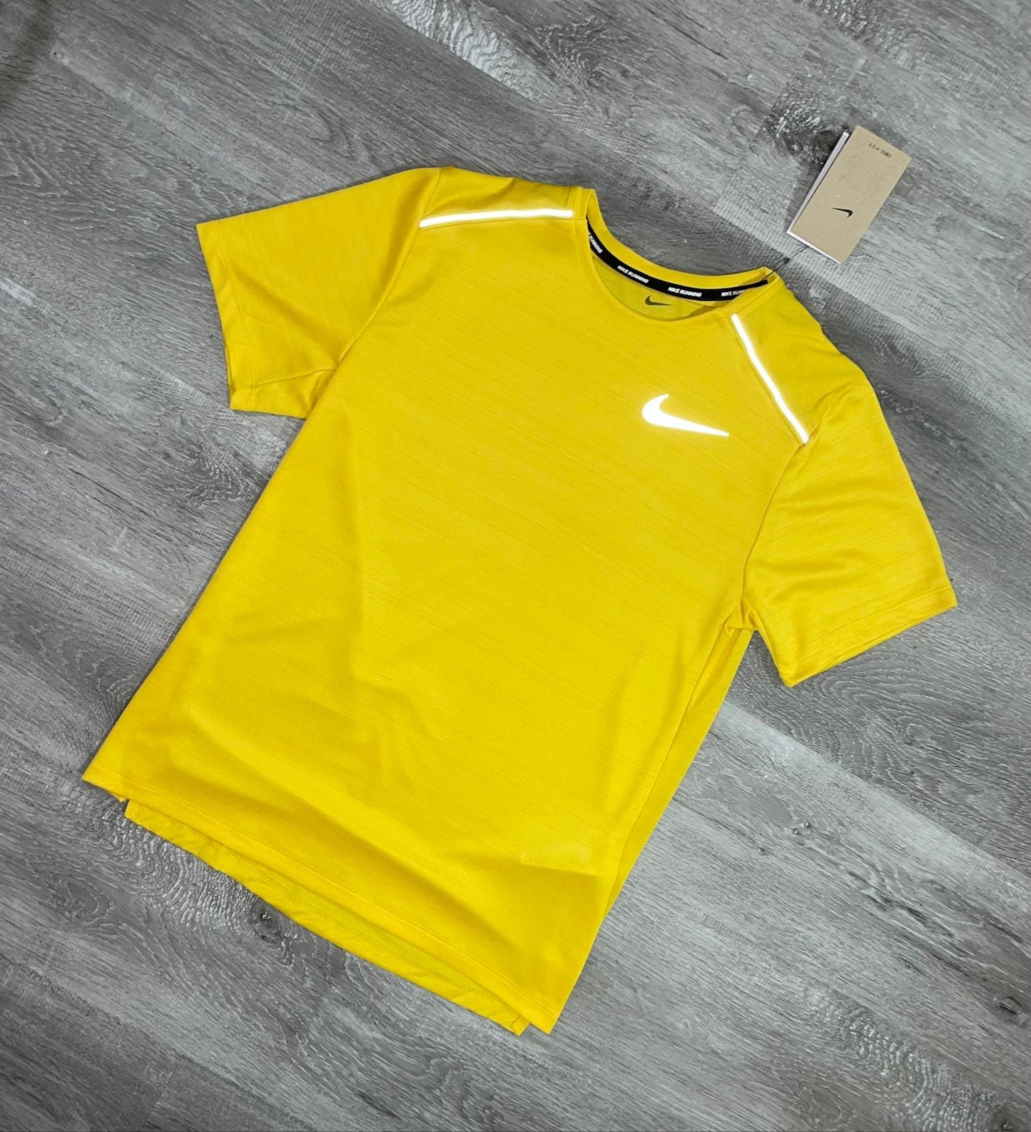 Nike 'Vivid Sulphur' Miler 1.0