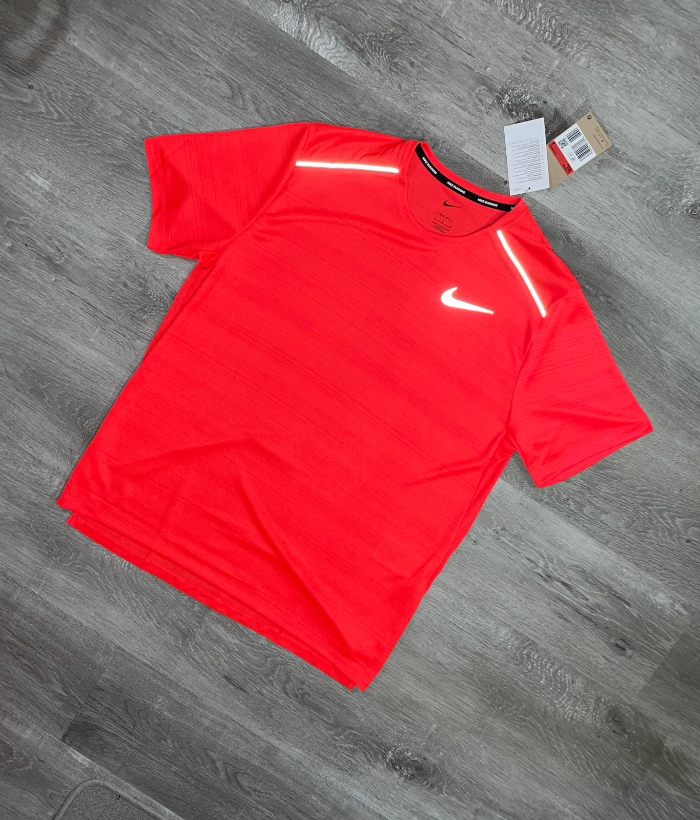 NIKE DRI-FIT TSHIRT / SHORTS SET - CRIMSON RED / BLACK