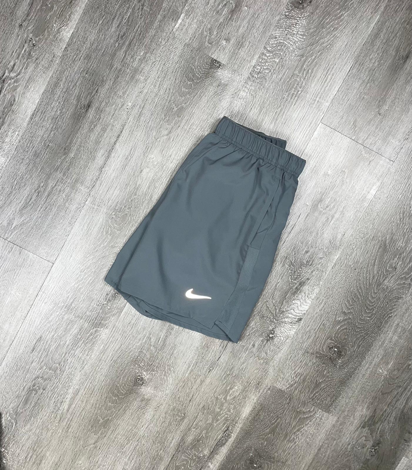 Nike Grey Challenger 7" Shorts