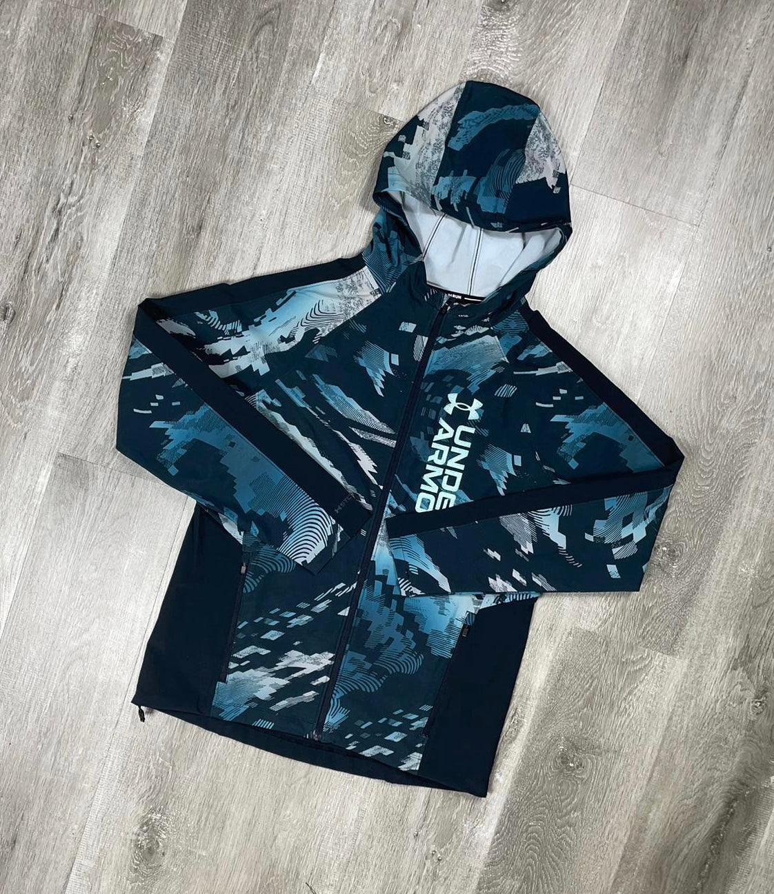 Under Armour 'Aqua Blue' Pixel Windrunner